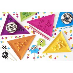 Assorted triangular plates - Monsters Party